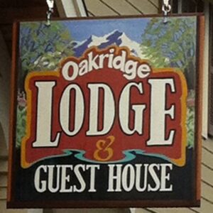 Oakridge Lodge & Guest House